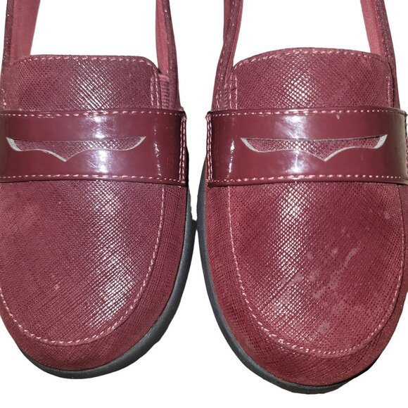 Clarks Cloud Steppers Penny Loafer 7.5 Shoe Work Burgundy Office Preppy Academia - Picture 10 of 10